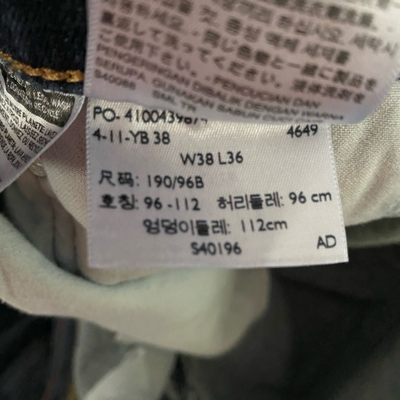 Only worn once Levi Strauss - Picture 2 of 4